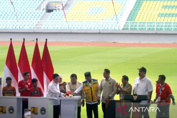 Prabowo Mendorong Kemitraan Antara Klub dan Sektor Swasta Usai Peresmian 17 Stadion