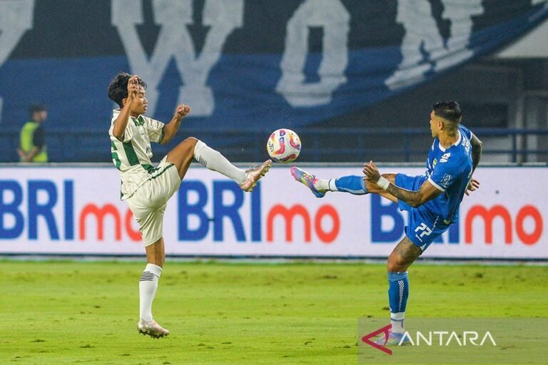 Persib Bandung Memerlukan Empat Poin Lagi untuk Mewujudkan Gelar Juara