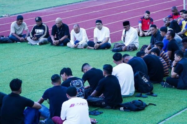 Arema FC Adakan Doa Bersama untuk Memperingati "1.000 Hari" Tragedi Kanjuruhan