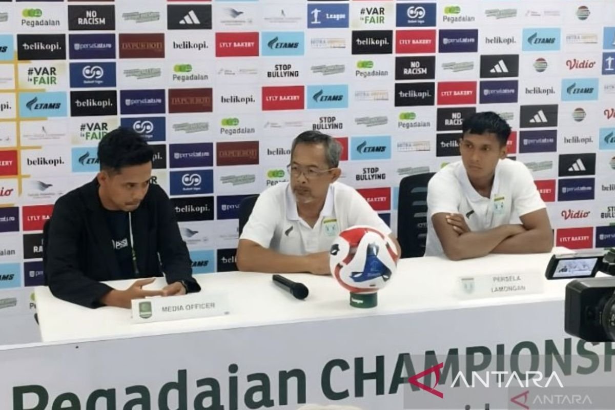 Pelatih Persela Menunjukkan Kekecewaan atas Kinerja Lini Depan setelah Kekalahan dari Deltras