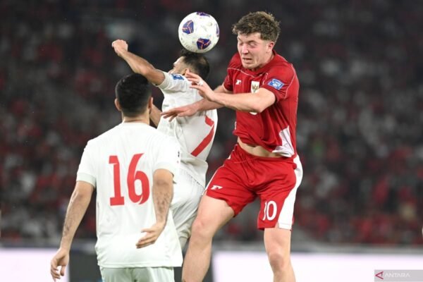 Patrick Kluivert Berbagi Pendapat tentang Kondisi Ole Romeny