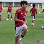 Berikut adalah judul alternatif untuk "Daftar 21 Pemain Timnas U-17 Indonesia untuk Piala Dunia U-17 2025":
"Nama-nama Pemain Timnas U-17 Indonesia yang Siap Berlaga di Piala Dunia U-17 2025"
Jika Anda membutuhkan lebih banyak variasi atau tema tertentu, silakan beri tahu!